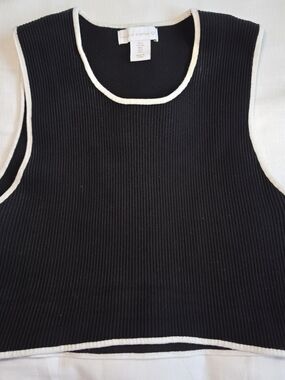House of Harlow 1960 Black Ribbed Knit White Trim Scoop Neck Cropped Tank L